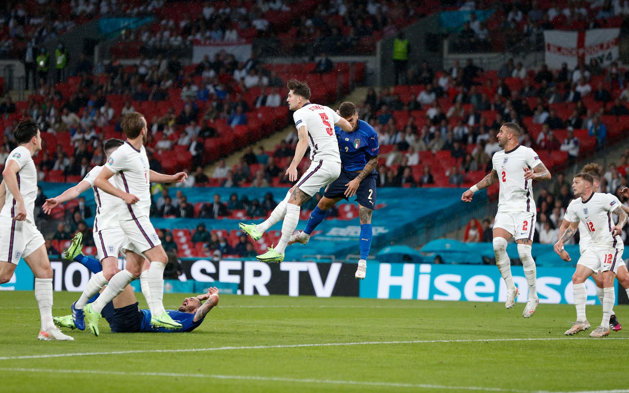 意大利豪门战平,争冠形势变得更加激烈的简单介绍 意大利豪门战平,争冠形势变得更加激烈的简单介绍